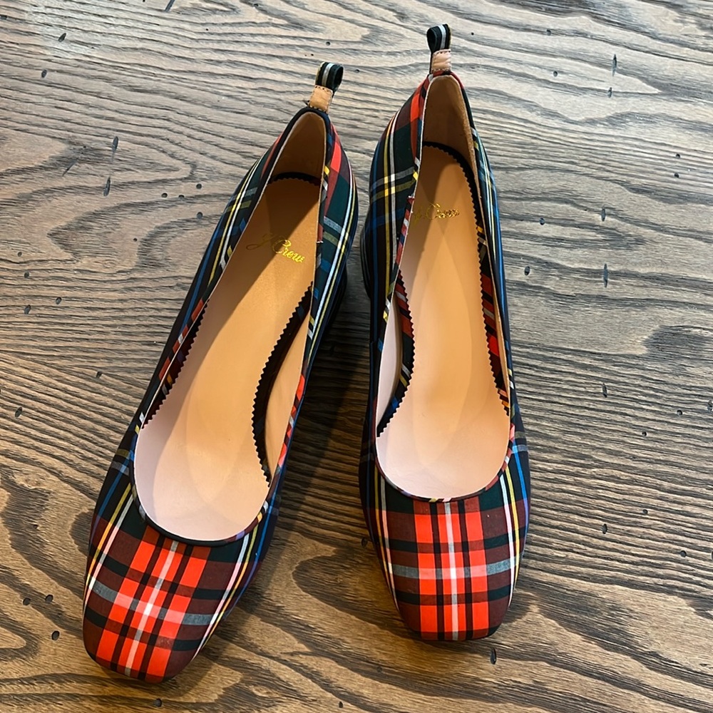 SOLD NEW! J Crew Stewart plaid block heel shoe size 9.5 - Picture 2 of 8